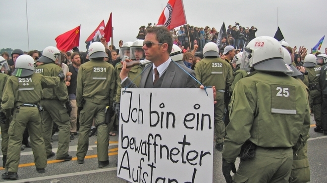 Demonstrationszug zerschlagen – welcome to Germany!