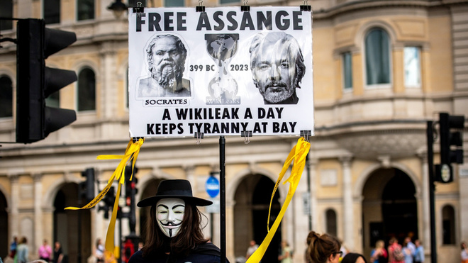 Die Kreuzigung Julian Assanges