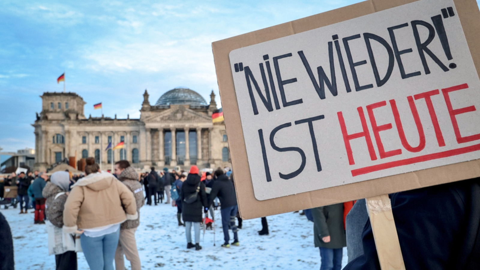 Nie wieder ist wenigstens jetzt!