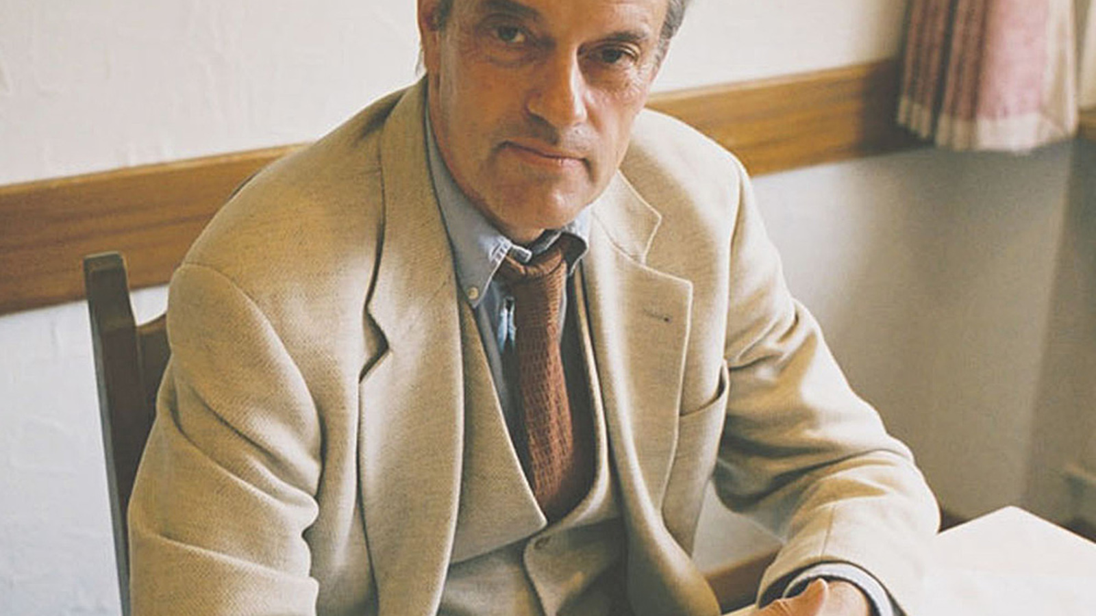 Walter Hollstein