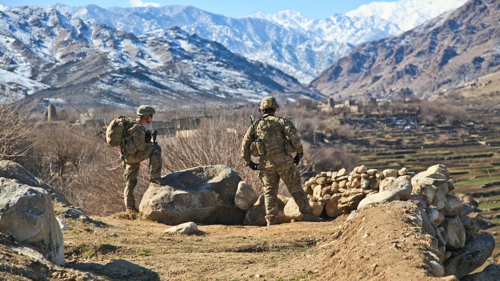 Dürfen die USA die „Mutter aller Bomben“ auf Afghanistan werfen?