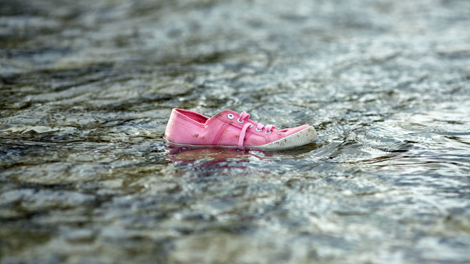 In Kinderschuhen auf der Flucht