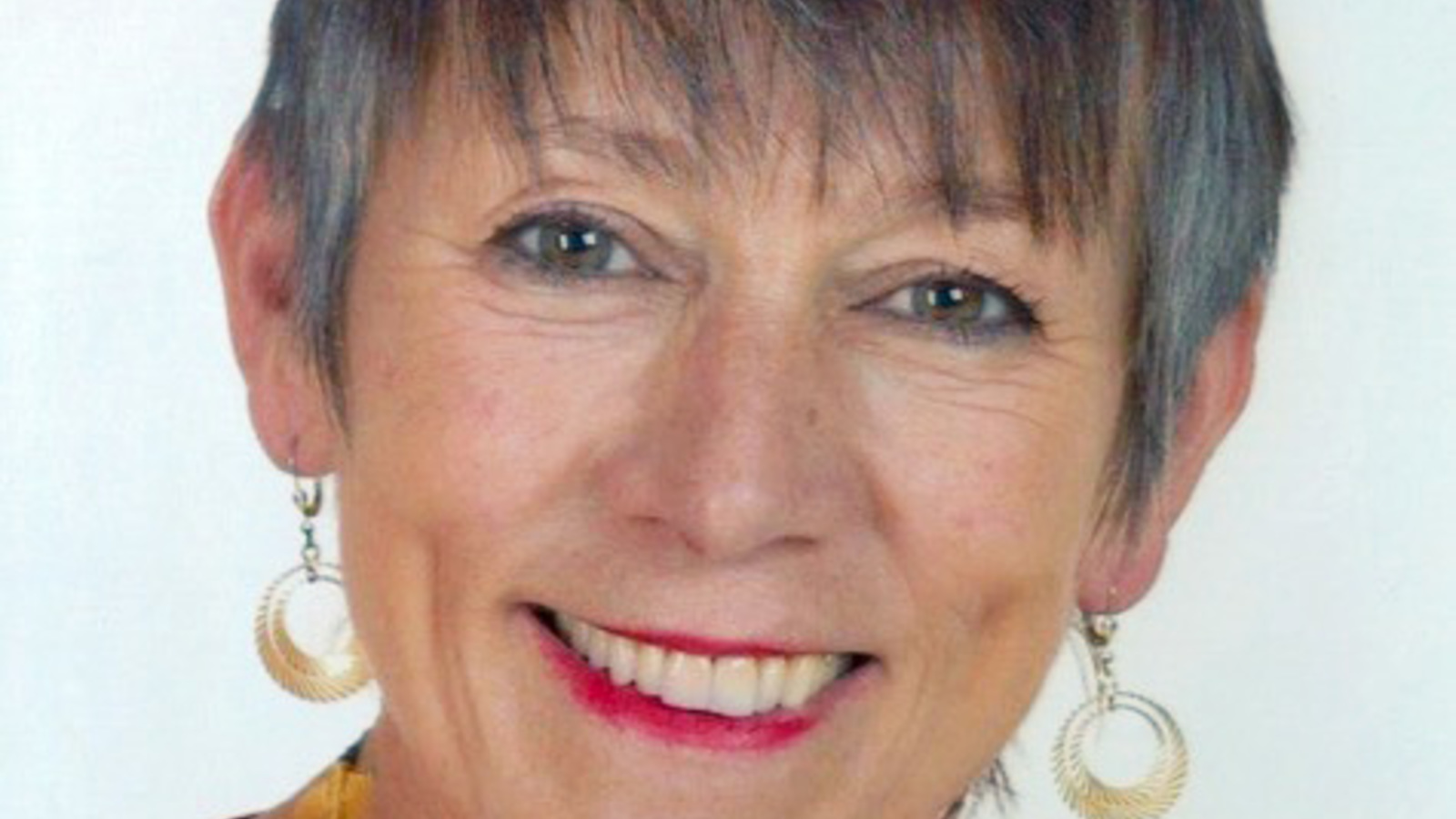 Annette  Groth