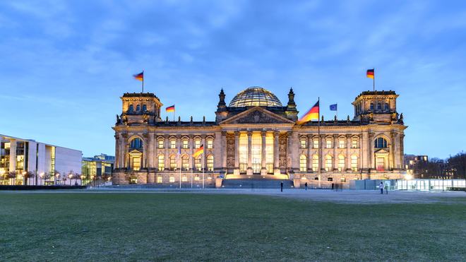 Vorsicht an der Reichstagskante!