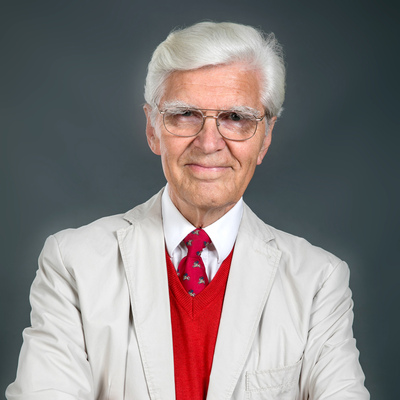 Gerd Schultze-Rhonhof