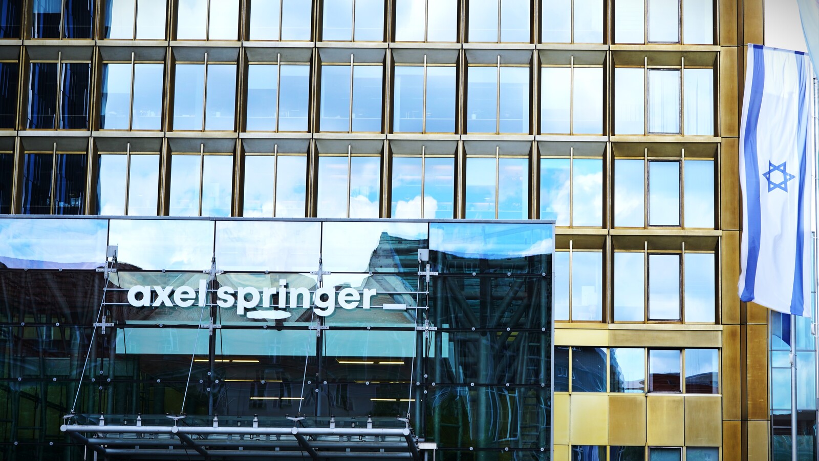 Die Laudatoren der Mörder